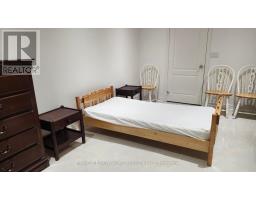 100 Castle Park Boulevard, Vaughan, ON L4H2R7 Photo 12