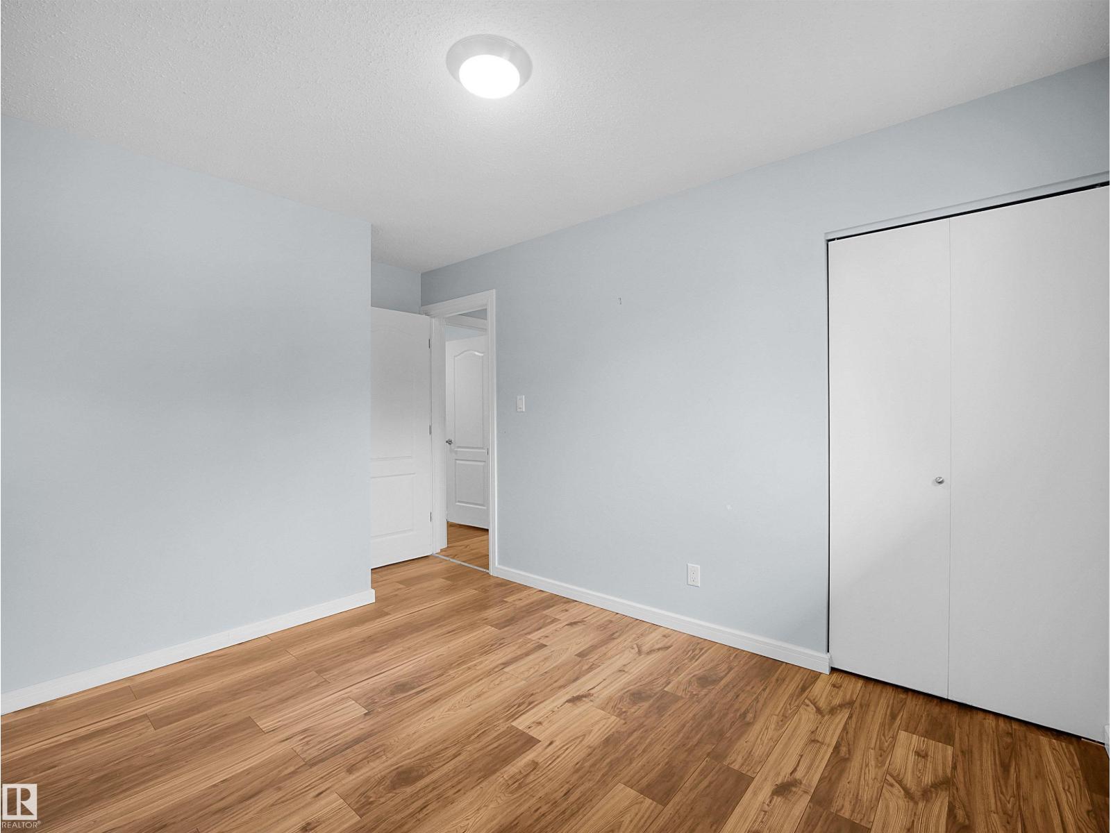 Photo 35