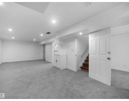 7435 32 Av Nw, Edmonton, AB T6K1J9 Photo 36