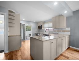 7435 32 Av Nw, Edmonton, AB T6K1J9 Photo 21