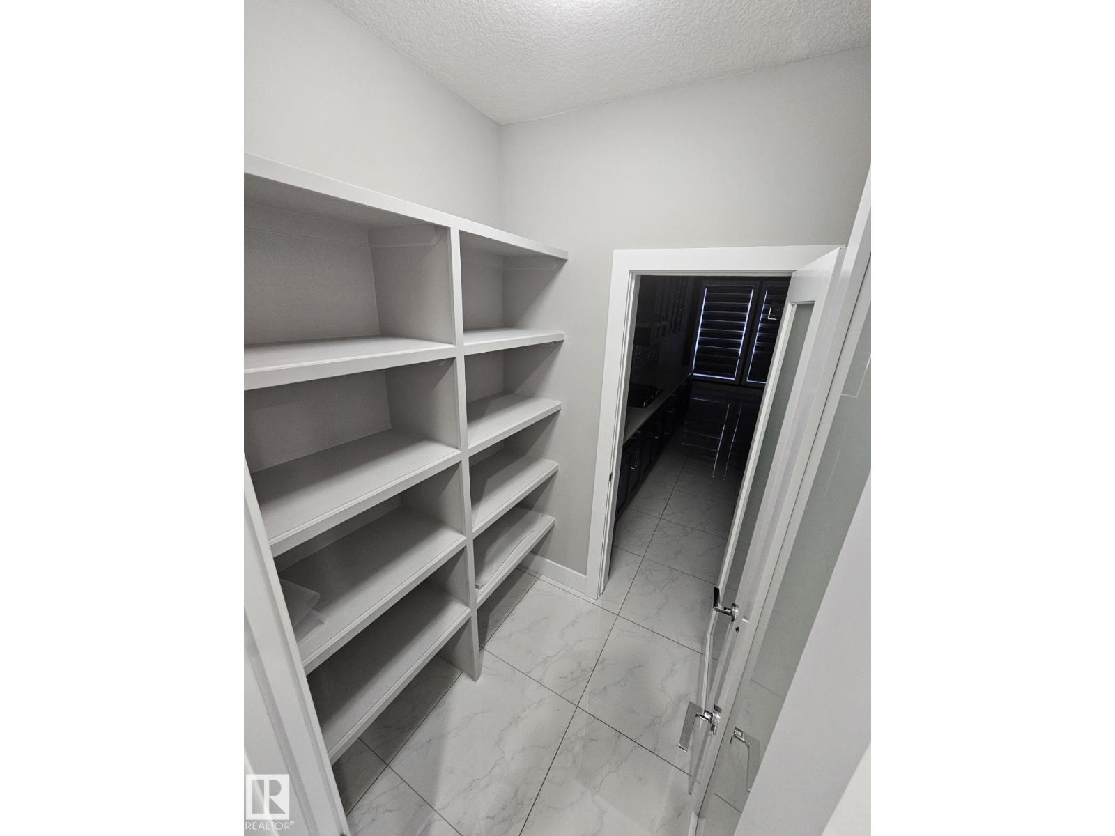 [private address] - Image 17