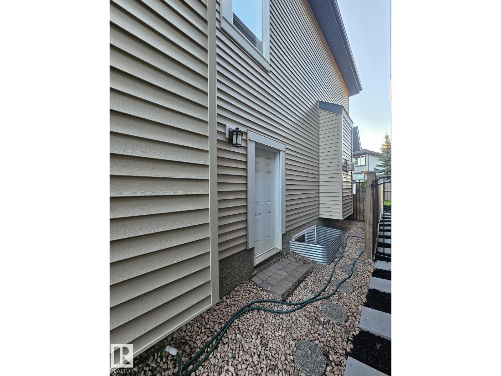 [private address] - Image 36