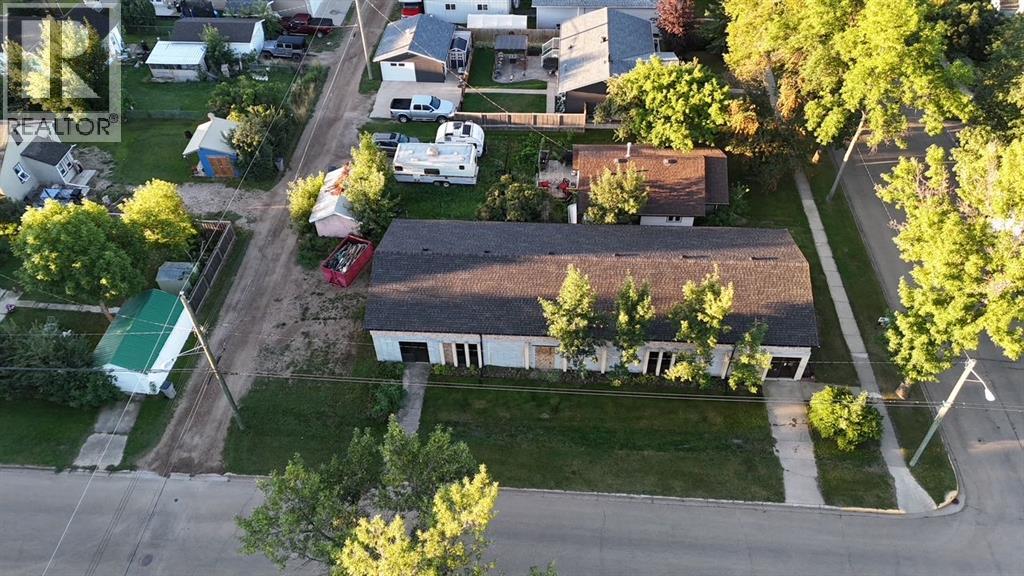 Listing photo – 4719 49 Street, Stettler