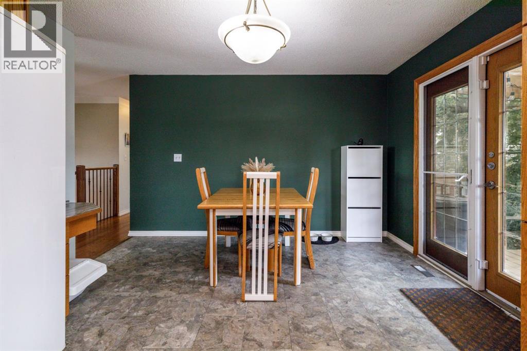 Listing photo – 60 Gehrke Close, Red Deer