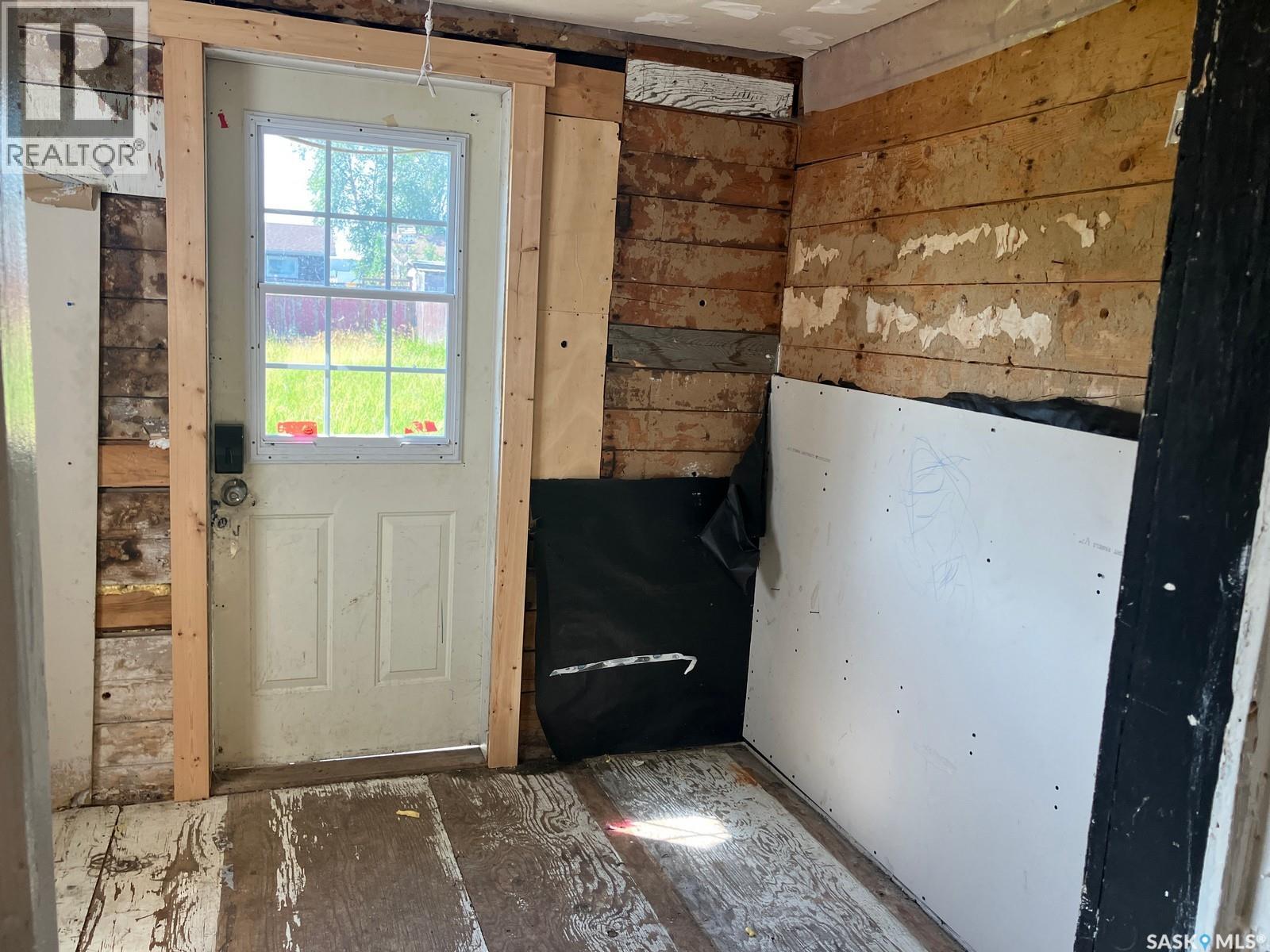 710 9th AVENUE W - Image 37