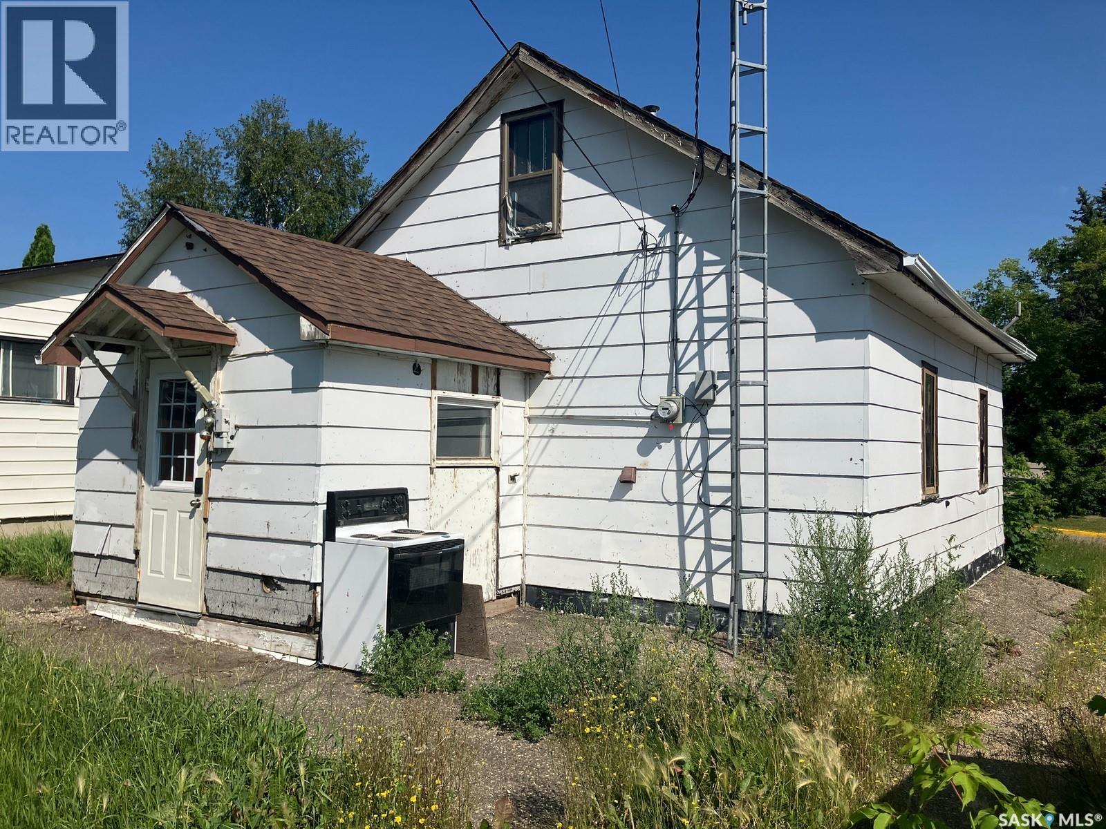 710 9th AVENUE W - Image 4