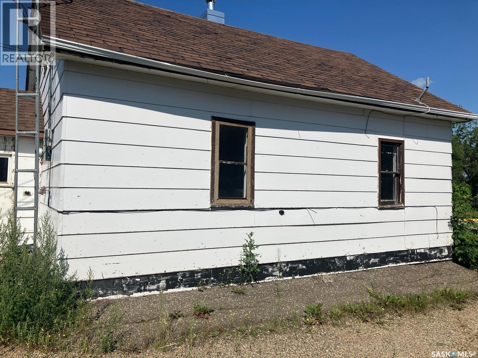 710 9th AVENUE W - Image 45