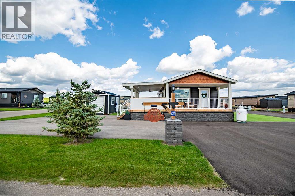 Listing photo – 224, 41019 Range Road 11, Rural Lacombe County