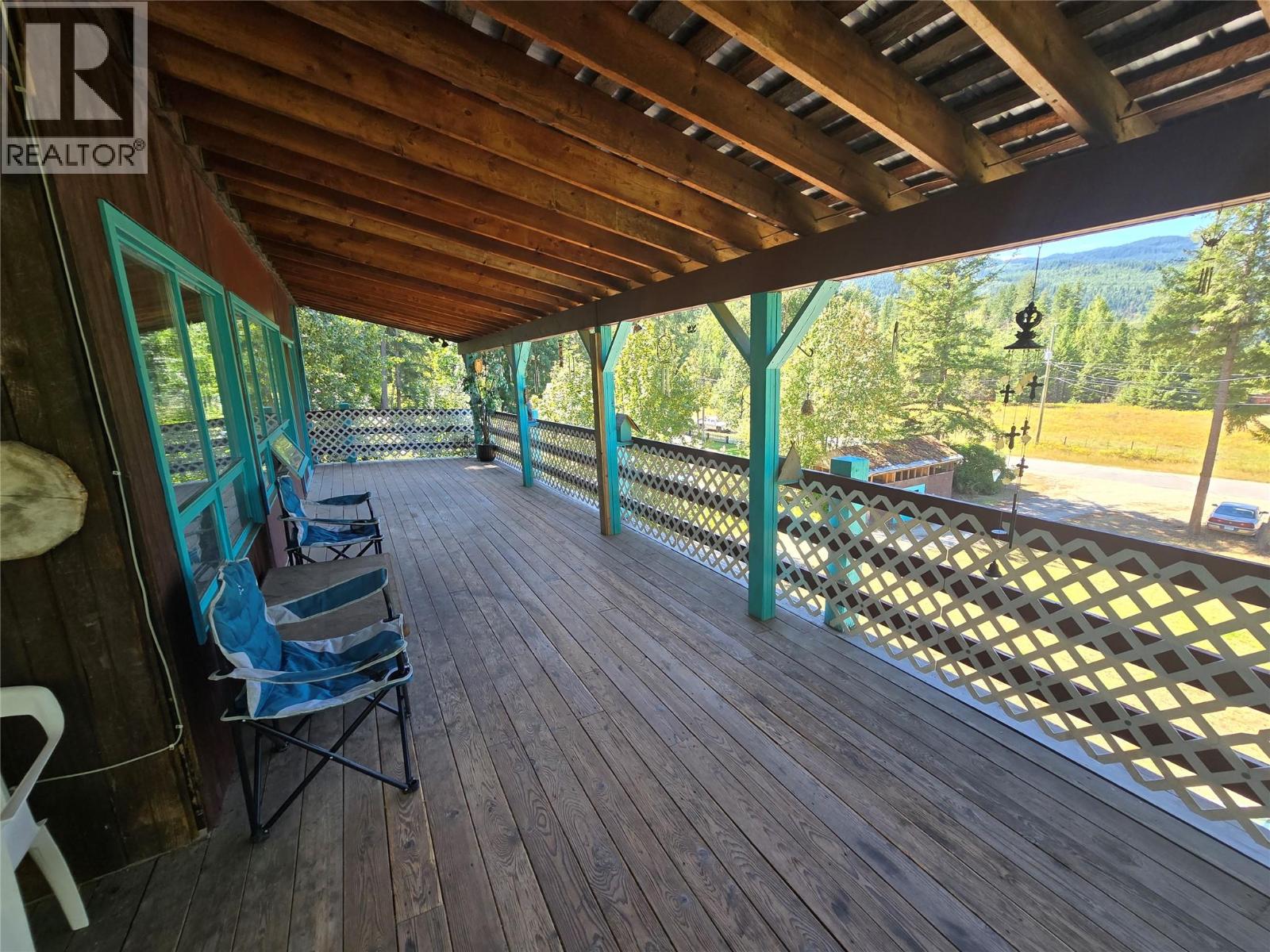 1037 RAFT RIVER Road - 24