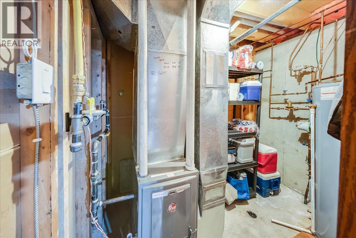2725 Charlston Street - 38