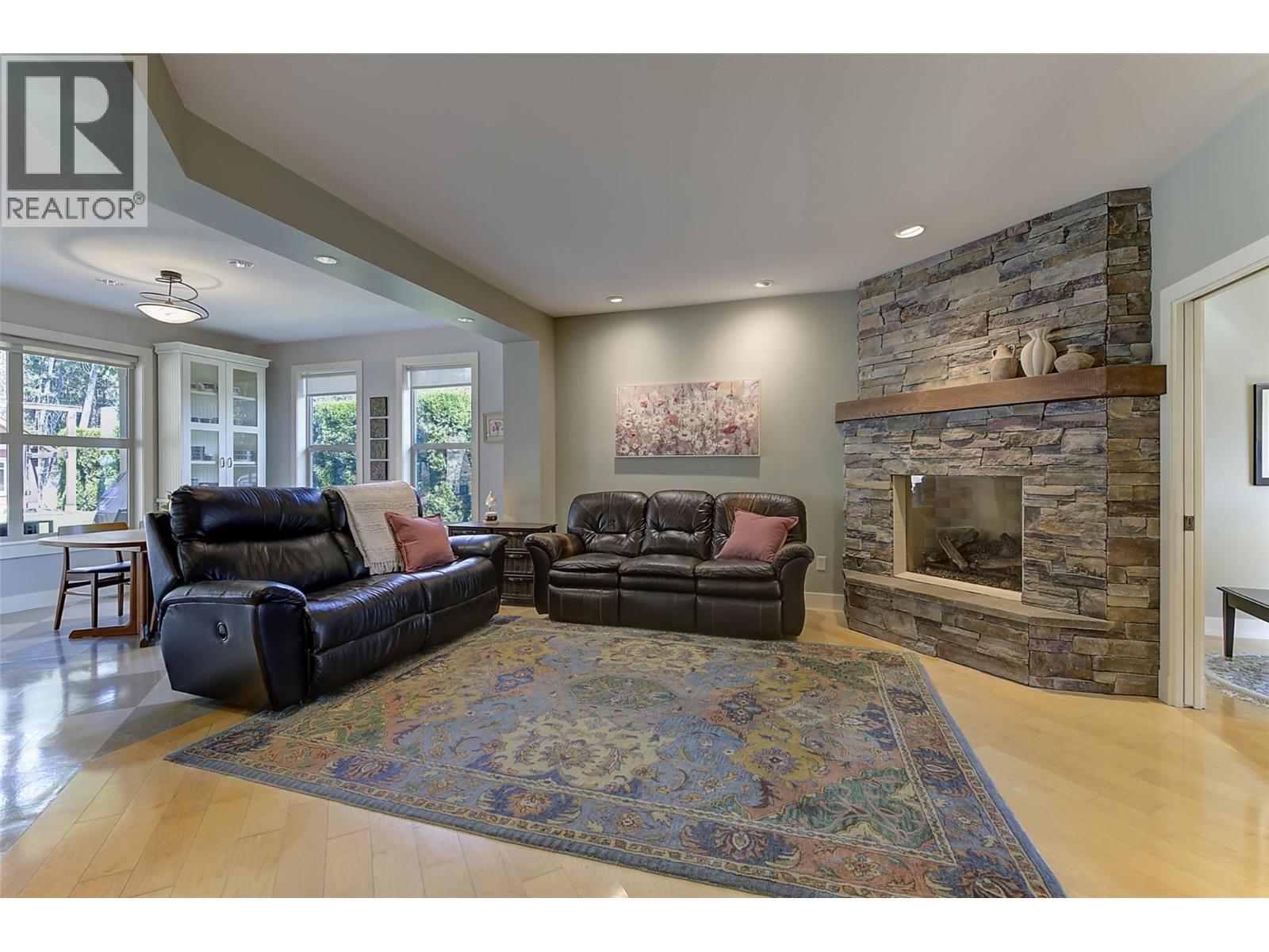  182 Terrace Hill Court, Kelowna