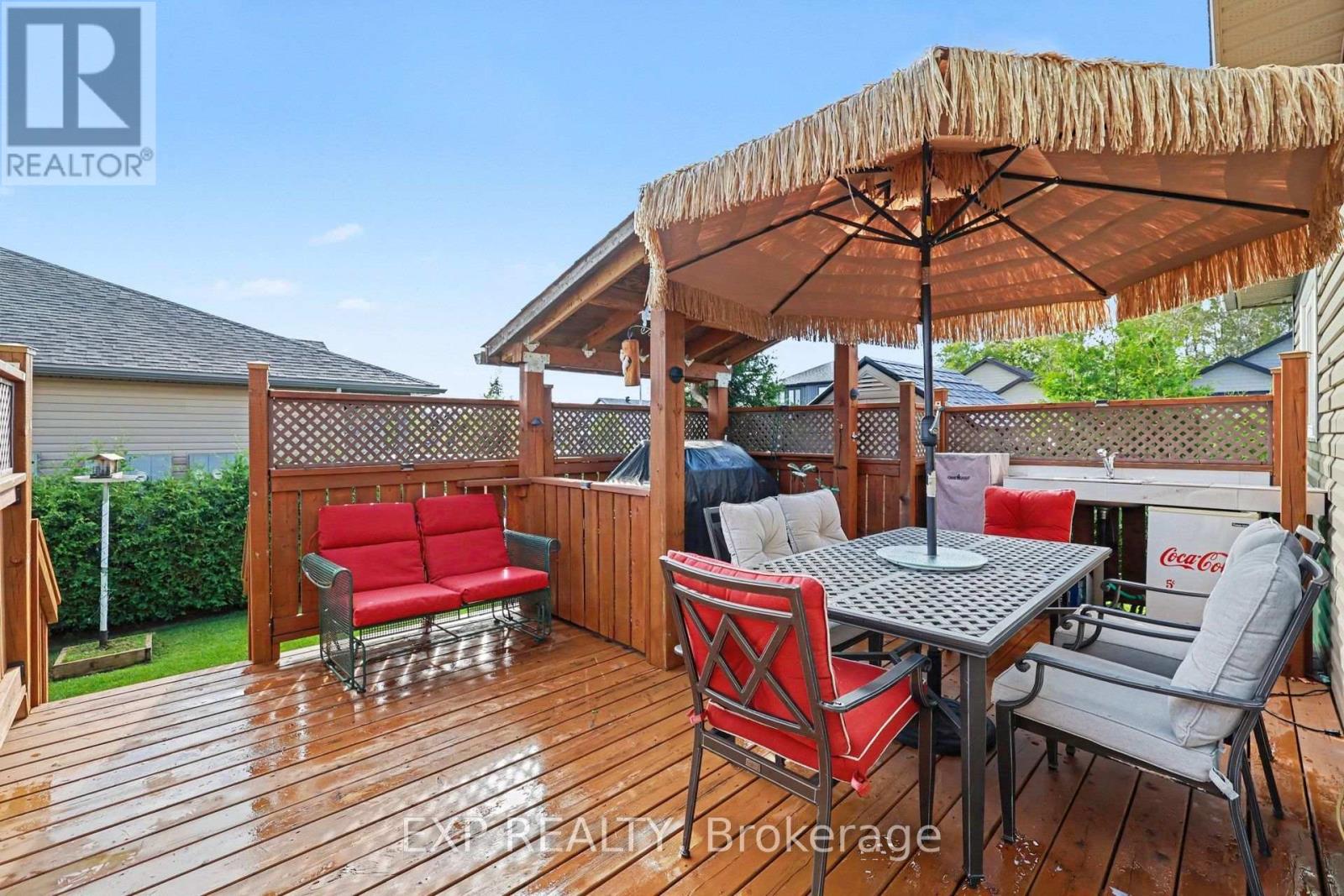114 WALSH STREET - Image 24
