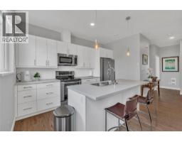 367 Douglas Avenue, Penticton, BC V2A2V1 Photo 39