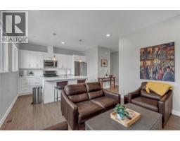 367 Douglas Avenue, Penticton, BC V2A2V1 Photo 45