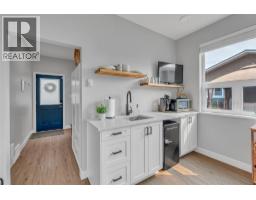 367 Douglas Avenue, Penticton, BC V2A2V1 Photo 27
