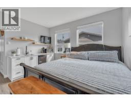 367 Douglas Avenue, Penticton, BC V2A2V1 Photo 29