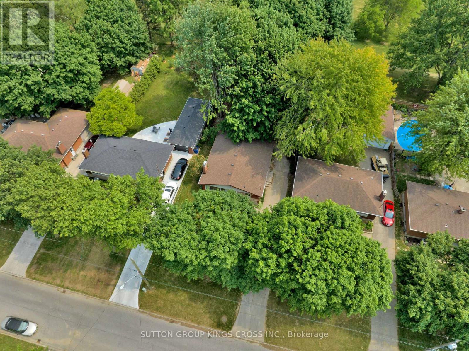34 HILLCREST AVENUE - Image 8