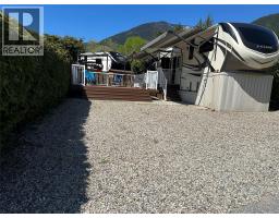 7298 3a Highway Highway Unit# 43 Lot# 43, Nelson, BC V1L6S4 Photo 6