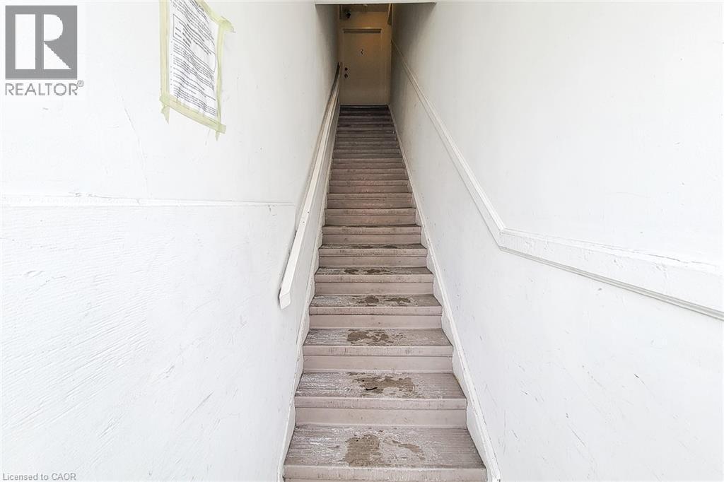 #1 340 BARTON Street East, Hamilton, Ontario, L8L2X7, Hamilton, Ontario — photo 2 of 5