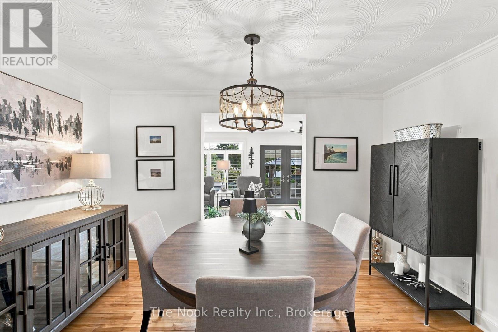 863 MASSON STREET - Image 10