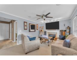 8333 167a Street, Surrey, BC V4N5E7 Photo 6