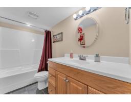 8333 167a Street, Surrey, BC V4N5E7 Photo 34