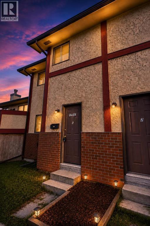 3, 1702 35 Street SE, Albert Park/Radisson Heights, Calgary photo 1