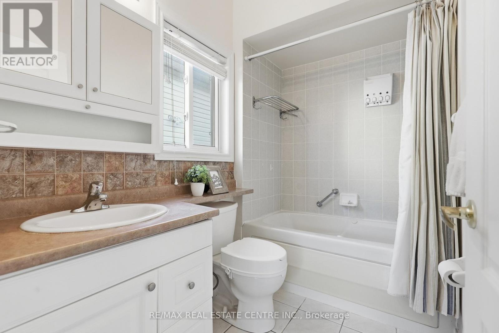 477 FIDDLE PARK LANE - Image 13