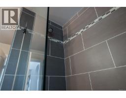 375 Cariboo Dr, Nanaimo, BC V9R6A4 Photo 23
