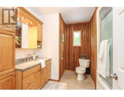 38 Gill Avenue, Onaping, ON P0M2R0 Photo 18