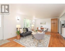 38 Gill Avenue, Onaping, ON P0M2R0 Photo 8