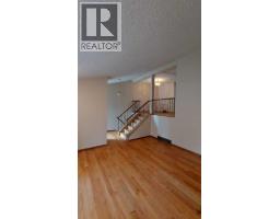 Kitchen - 821 Whitemont Drive Ne, Calgary, AB T1Y3S6 Photo 7