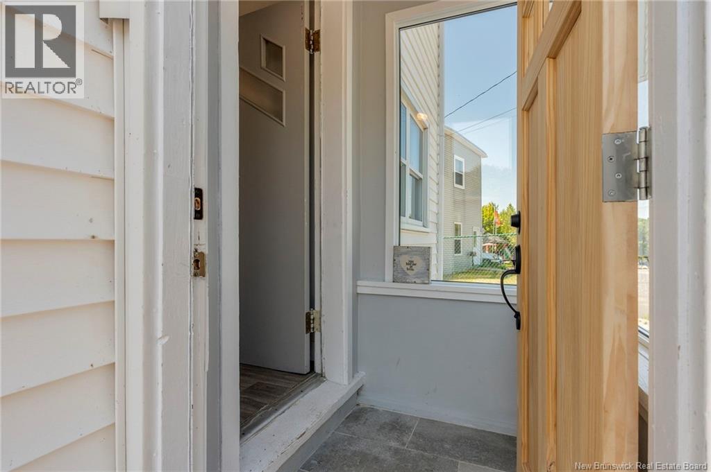 182 Visart Street - 36