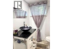 233 King George, Miramichi, NB E1V1K8 Photo 10