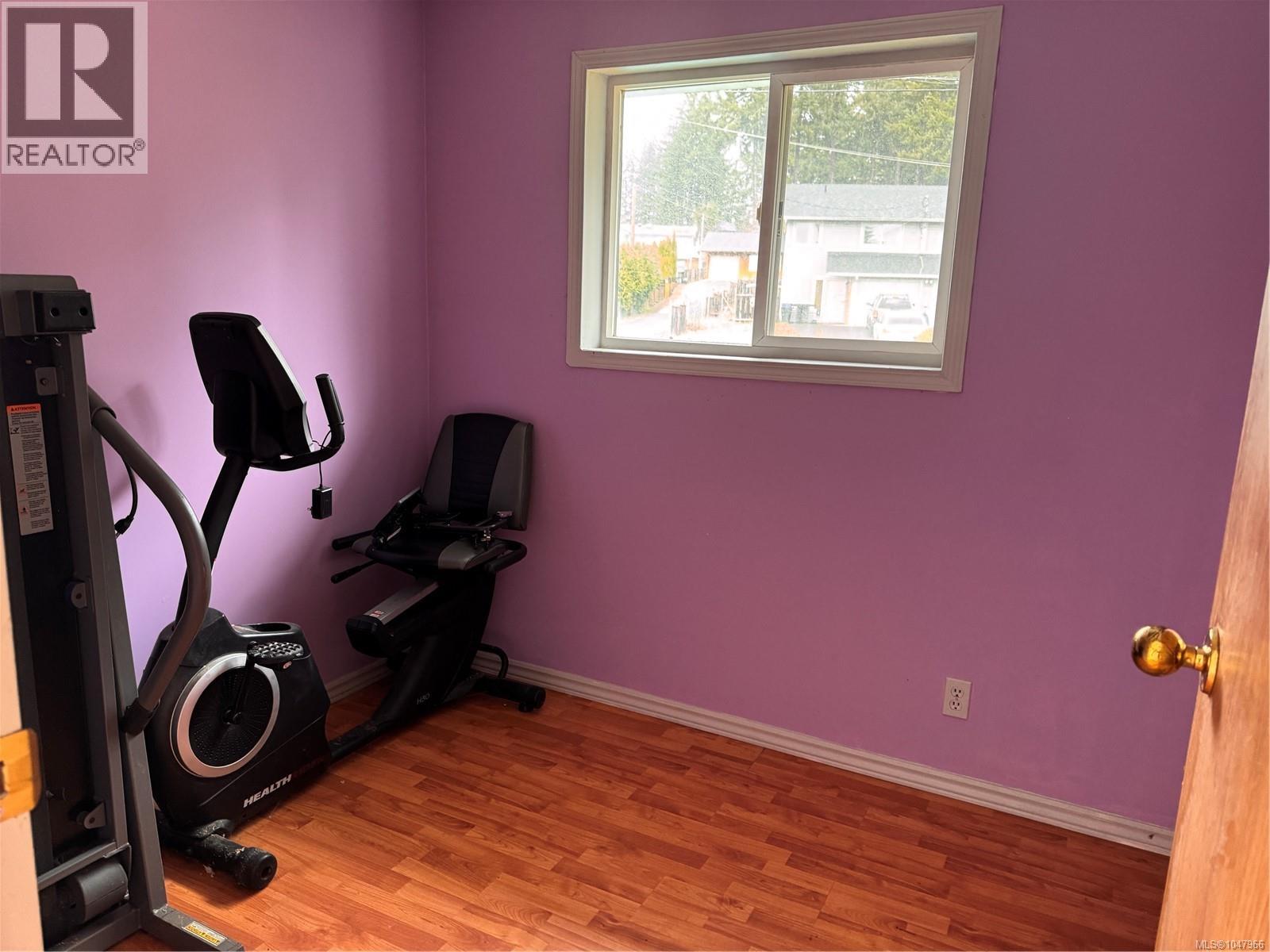 349 Rockland Rd - Image 7