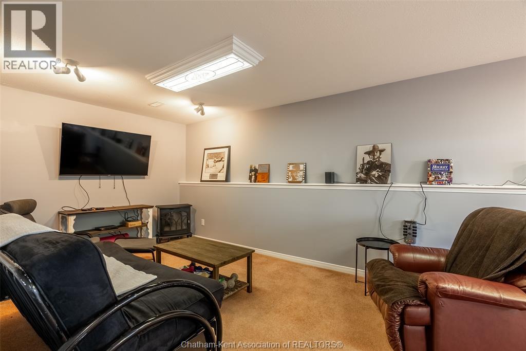 267 Greenfield LANE - Image 18