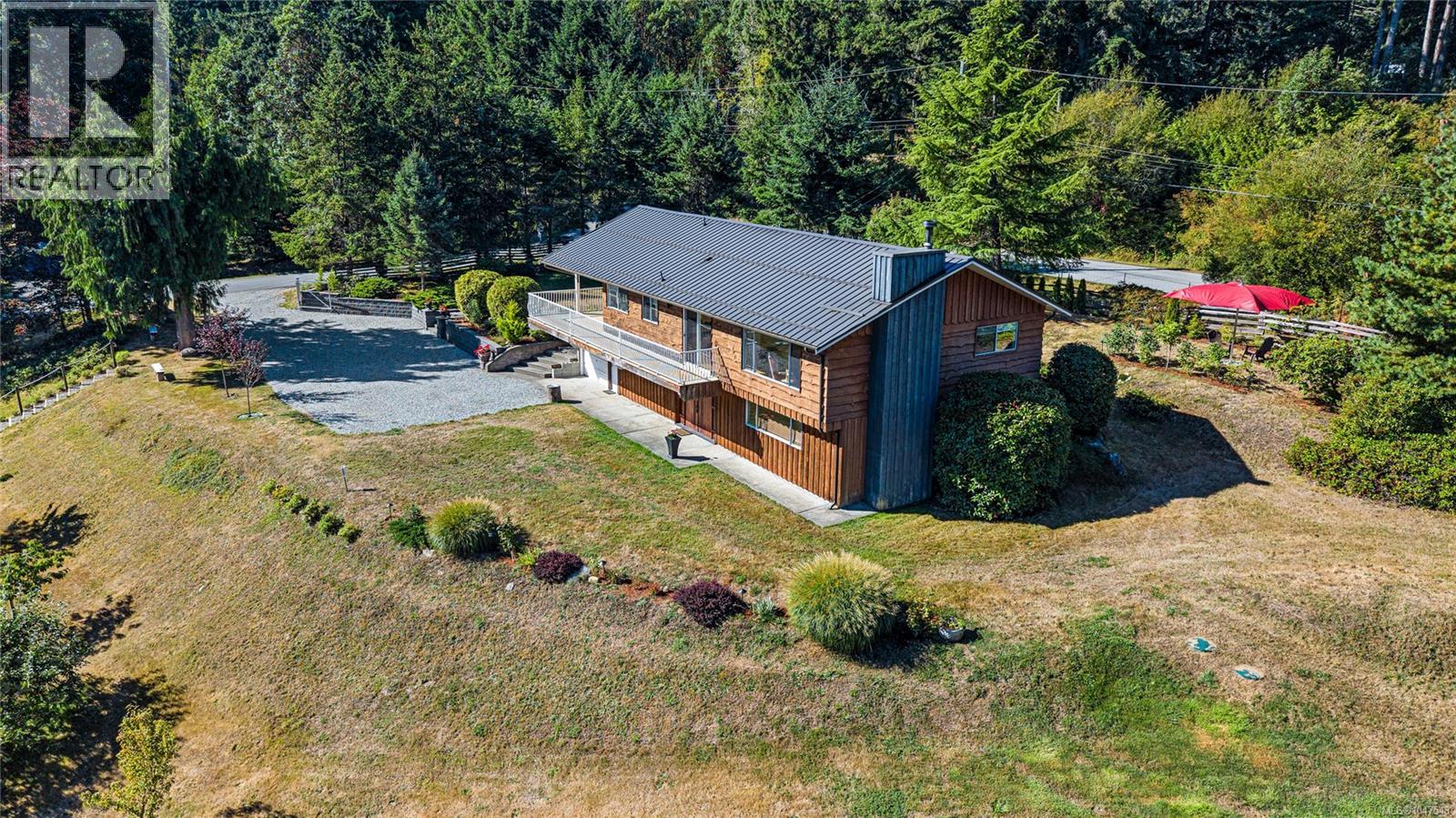 330 SaltSpring Way