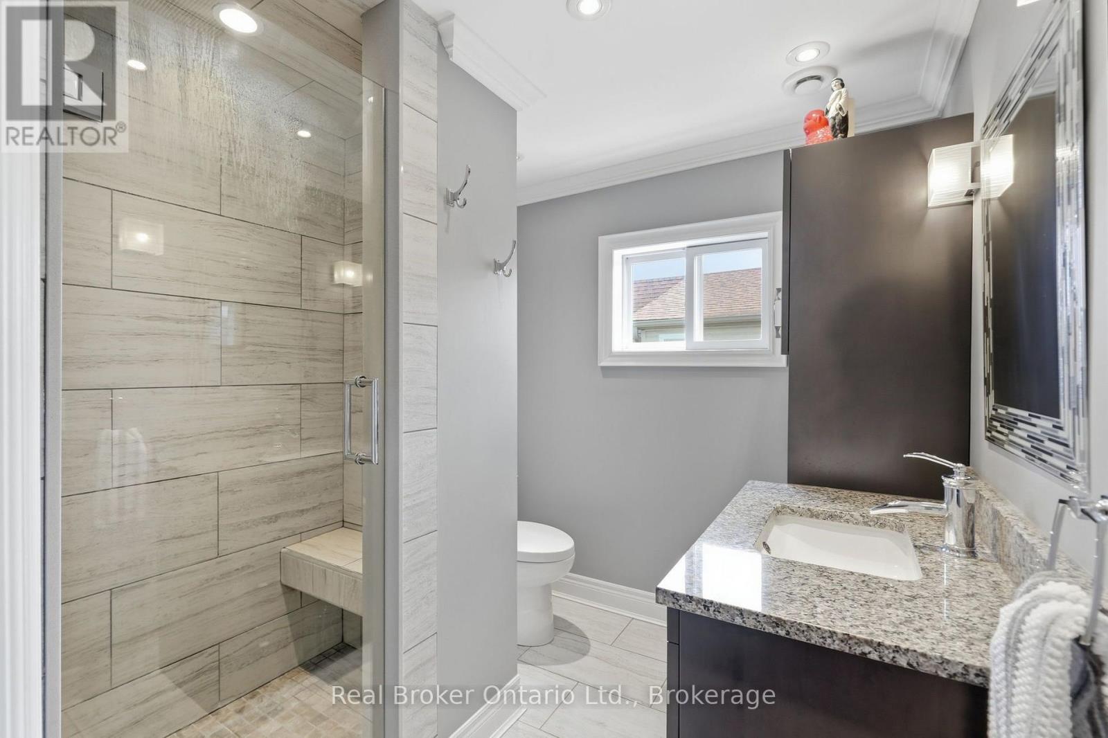 2210 KING STREET E - Image 23