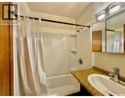 212 33rd Street W, Saskatoon, SK S7L0V1 Photo 33