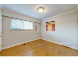 8566 109b Street, Delta, BC V4C4H3 Photo 11