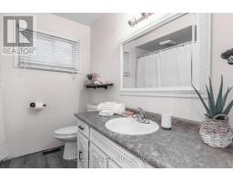 Bedroom 2 - 3880 Highway 35, Kawartha Lakes, ON K0M1G0 Photo 11