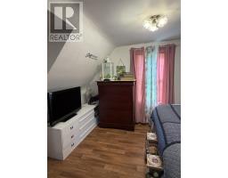 Bath (# pieces 1-6) - 31 Russell Street, Summerside, PE C1N2T4 Photo 9