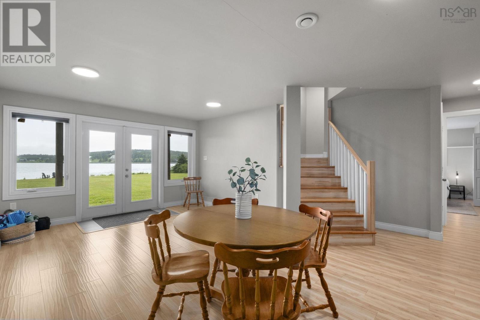 Property 32 of 50 of 4 Emerald Drive