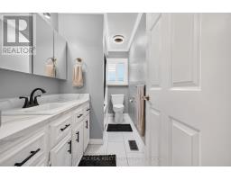 6998 Glengowan Crescent, Niagara Falls, ON L2J3R8 Photo 17
