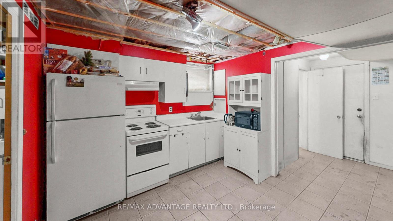 485 CHIDDINGTON AVENUE - Image 18