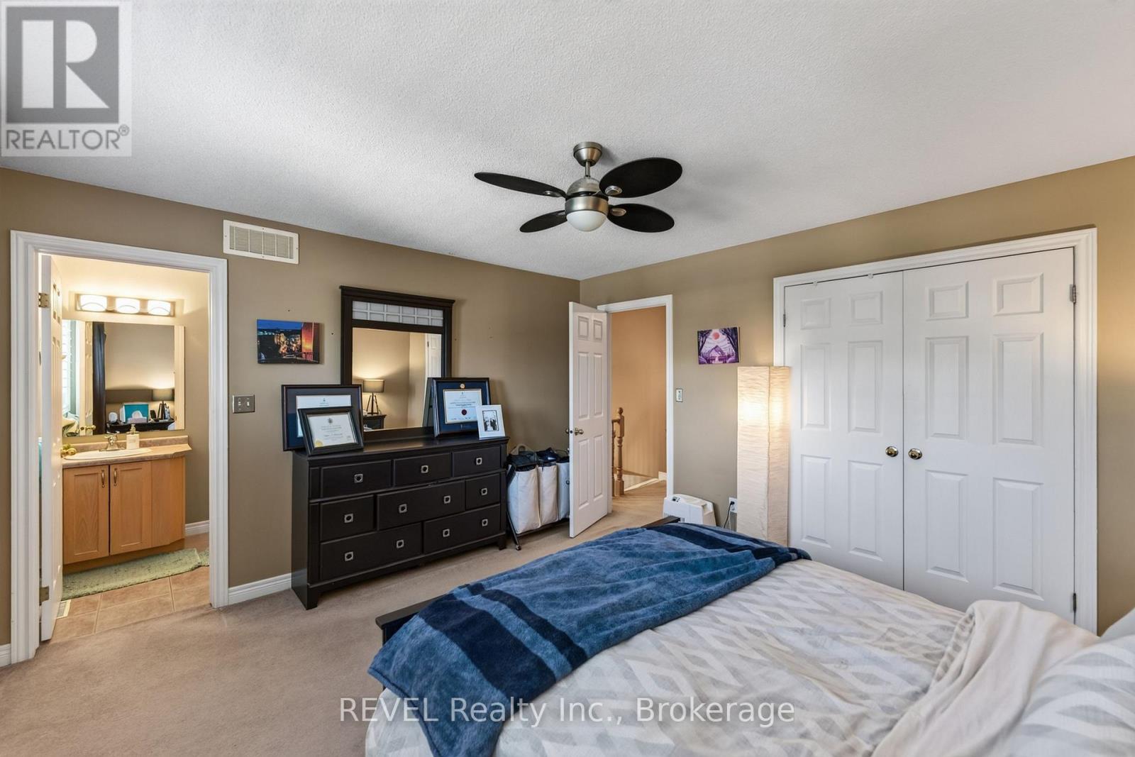 11 ELDERBERRY AVENUE - 29