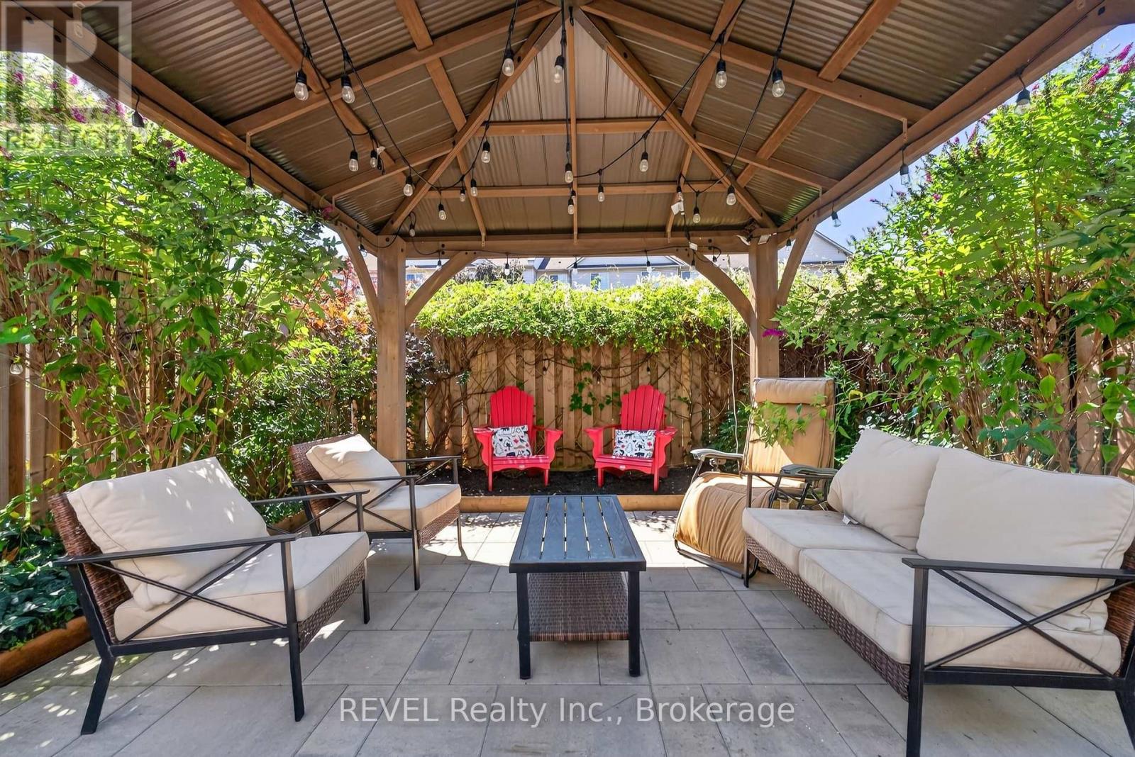 11 ELDERBERRY AVENUE - 35