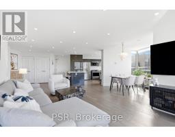 702 - 270 Queens Quay W, Toronto, ON M5J2N4 Photo 11