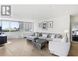 Laundry room - 702 - 270 Queens Quay W, Toronto, ON M5J2N4 Photo 8