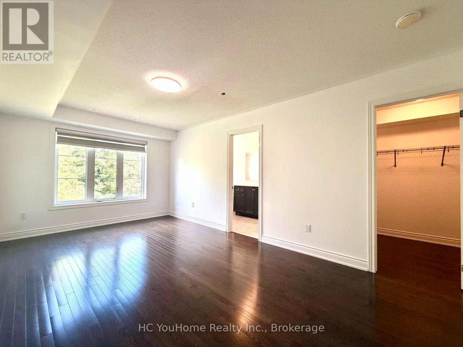 #122 1331 MAJOR MACKENZIE DRIVE W - 12